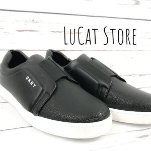 💕 DKNY DONNA KARAN black leather loafer DKNY logo